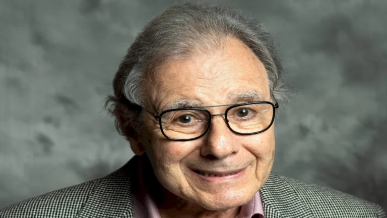 Compositor de Missão Impossível morre aos 92 anos