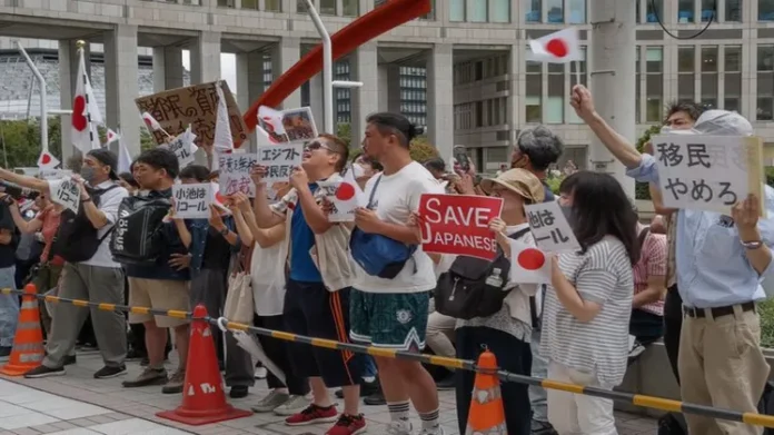 O despertar do Japão e a defesa da identidade nacional